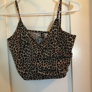 H&M Cropped Leopard Top
